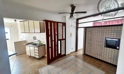 Apartamento à venda em Vila Caiçara, Praia Grande, SP.