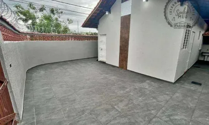 Casa com 2 quartos à venda na Rua Capitão Arnaldo Valente, Balneário Maracanã, Praia Grande