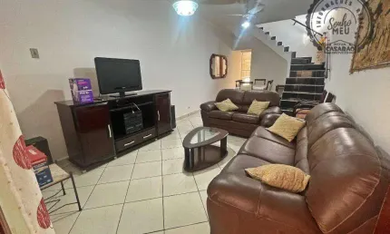 Casa com 3 quartos à venda na Rua Guatemala, Guilhermina, Praia Grande