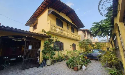 Casa com 3 quartos à venda na Rua Abdias Pedrosa, Vilamar, Praia Grande