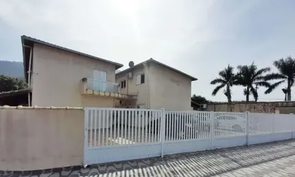 Casa em condomínio fechado com 2 quartos para alugar na Rua Turmalina, Cidade da Criança, Praia Grande