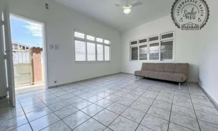 Casa com 2 quartos para alugar na Rua Brigadeiro José Ferreira, Canto do Forte, Praia Grande