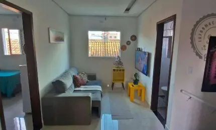 Sobrado com 2 dormitórios à venda, 55 m² por R$ 270.000,00 - Aviação - Praia Grande/SP
