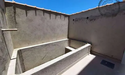 Sobrado com 2 dormitórios à venda, 90 m² por R$ 300.000,00 - Itaóca - Mongaguá/SP