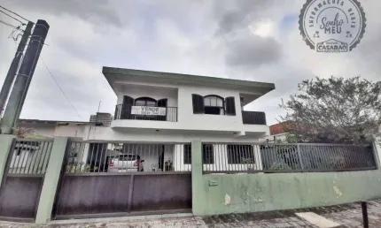 Casa com 4 quartos à venda na Rua São Bernardo, Boqueirão, Praia Grande