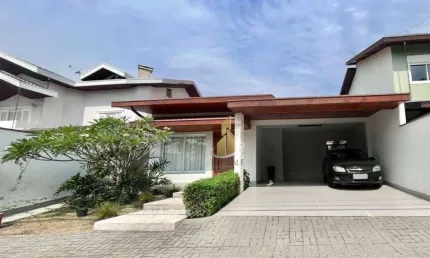 Casa com 4 dormitórios para alugar, 200 m² por R$ 9.870,00/mês - Urbanova - São José dos Campos/SP