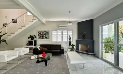 Sobrado com 4 dormitórios à venda, 308 m² por R$ 2.300.000,00 - Urbanova - São José dos Campos/SP
