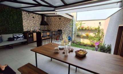 Village com 3 dormitórios à venda, 105 m² por R$ 1.000.000 - Urbanova - São José dos Campos/SP