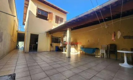 Sobrado com 3 dormitórios à venda, 180 m² por R$ 749.900,00 - Jardim Pinhal - Guarulhos/SP