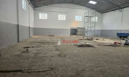 Galpão para alugar, 700 m² por R$ 21.100,00/mês - Cumbica - Guarulhos/SP
