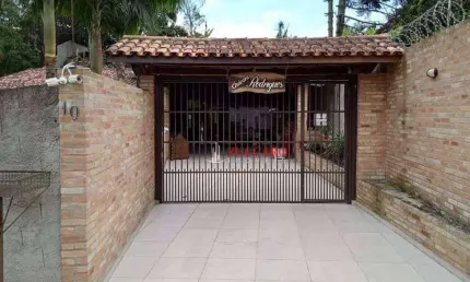 Chácara com 3 dormitórios à venda, 1500 m² por R$ 690.000,00 - Vila Darcy Penteado - São Roque/SP