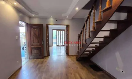 Sobrado com 5 dormitórios para alugar, 250 m² por R$ 3.700,00/mês - Parque Continental II - Guarulhos/SP