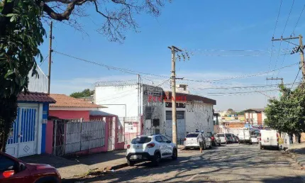 Casa com 3 dormitórios para alugar, 180 m² por R$ 4.480,00/mês - Jardim São Francisco - Guarulhos/SP