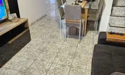 Sobrado com 2 dormitórios à venda, 88 m² por R$ 370.000,00 - Jardim Adriana - Guarulhos/SP