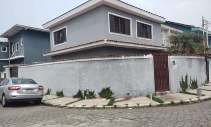 Casa com 6 dormitórios à venda, 300 m² por R$ 2.000.000,00 - Ponte Grande - Guarulhos/SP