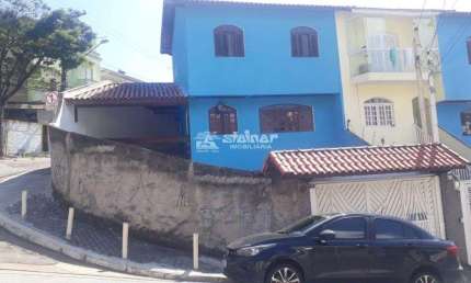 Sobrado com 3 dormitórios para alugar, 162 m² por R$ 3.835,00 - Jardim Santa Mena - Guarulhos/SP