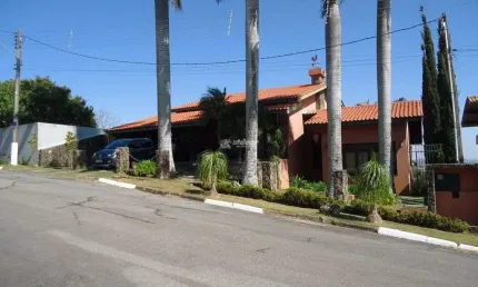 Sobrado com 4 dormitórios à venda, 537 m² por r$ 2.500.000,00 - alpes de atibaia - atibaia/sp