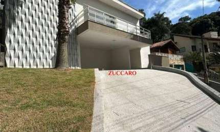 Casa Assobradada em condomínio fechado em Arujá   Jardim Imperial Hills III - Arujá/SP