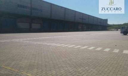 Galpão para alugar, 7989 m² por R$ 221.525,04/mês - Perová - Arujá/SP