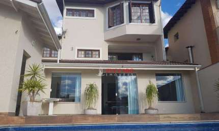 Casa com 4 quartos à venda na Vila Galvão, Guarulhos 