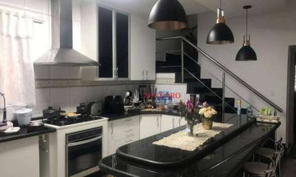 Sobrado com 3 dormitórios à venda, 332 m² por R$ 799.990,01 - Jardim Santa Clara - Guarulhos/SP