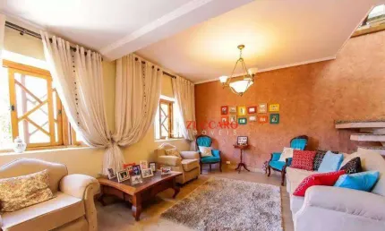 Casa com 4 dormitórios à venda, 267 m² por R$ 949.000,01 - Vila Barros - Guarulhos/SP