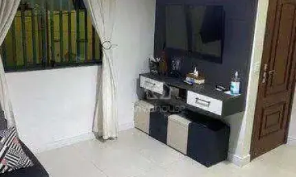 Sobrado com 2 dormitórios à venda, 102 m² por R$ 425.000,00 - Vila Nossa Senhora das Vitórias - Mauá/SP