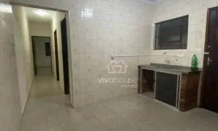 Casa com 2 dormitórios para alugar, 100 m² por R$ 1.600,00/mês - Jardim Guapituba - Mauá/SP