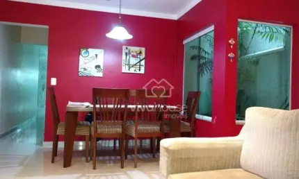Sobrado com 3 dormitórios à venda, 220 m² por R$ 700.000,00 - Parque São Vicente - Mauá/SP