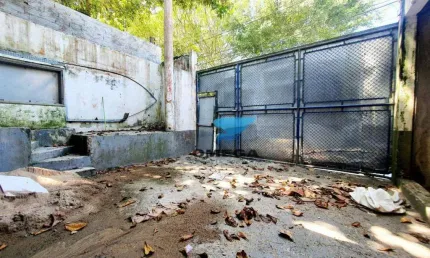 Ponto comercial no Guaiuba no Guarujá | Omega Imóveis