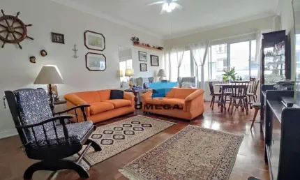 Apartamento na quadra do mar pertinho da praia em pitangueiras guarujá