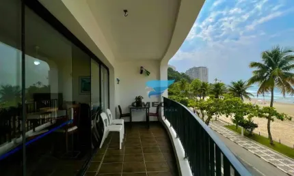Frente mar - Apartamento à venda na praia das Astúrias com 4 dormitórios.