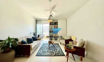 Apartamento com 2 dormitórios, 1 suíte, sacada, vista mar à venda na praia das pitangueiras - guarujá/sp