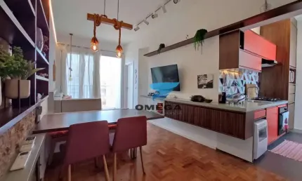 Apartamento à venda bem reformado com vista para o mar