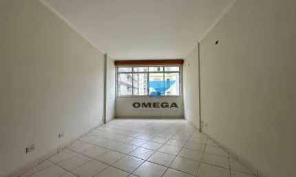 Apartamento reformado com 3 dormitórios à venda no Centro das Pitangueiras - Guarujá/SP.