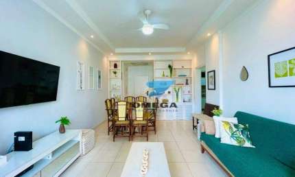 Apartamento à venda na praia das Pitangueiras, centro do Guarujá, ótima localização próximo ao comércio da região. Confira!!