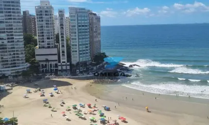 Apartamento com 4 dormitórios à venda, 190 m² por R$ 920.000, Pitangueiras - Guarujá/SP