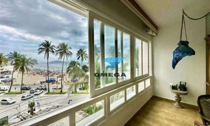 Apartamento vista mar à venda na Praia das Pitangueiras no Guarujá I Omega Imoveis