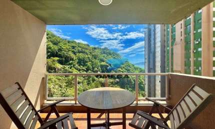 Apartamento à venda na Pitangueiras no Guarujá | Omega Imóveis