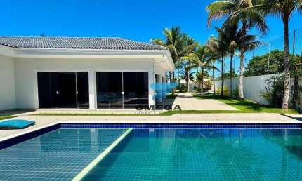 Casa à venda em Condomínio Jardim Acapulco no Guarujá | Omega Imóveis