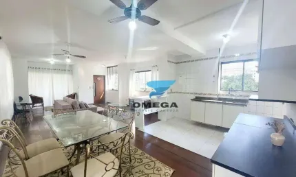 Apartamento à venda na praia das Pitangueiras no Guarujá I Omega Imoveis