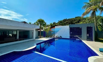 Casa nova à venda no Condomínio Jardim Acapulco no Guarujá | Omega Imóveis