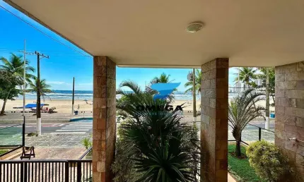 Apartamento à venda nas Pitangueiras no Guarujá | Omega Imóveis