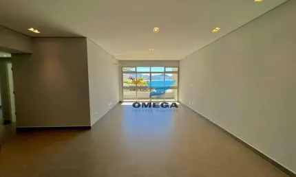 Apartamento reformado à venda frente mar em praia das Astúrias no Guarujá.