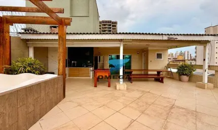 Cobertura á venda na praia das Astúrias no Guarujá I Omega Imoveis