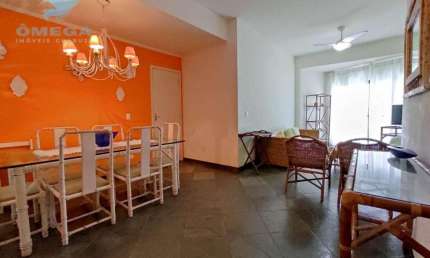 apartamento à venda de 4 dormitórios e 2 vagas de garagem em Guarujá localizado na praia de Pitangueiras.