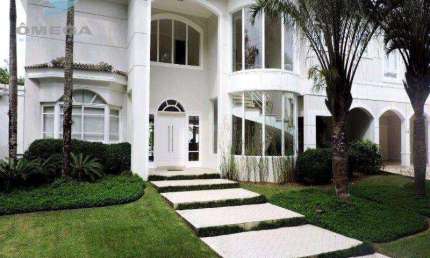 Casa à Venda no Condomínio Jardim Acapulco no Guarujá | Omega Imóveis