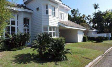 Casa à Venda no Condomínio Jardim Acapulco no Guarujá | Omega Imóveis