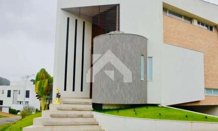Casa de Condomínio em Residencial Tambore  -  Barueri