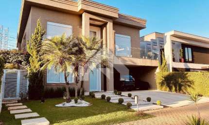Casa de Luxo em Burle Marx - 4 Suítes e 455m² à Venda